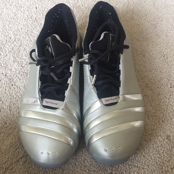 Adidas - Picture 1 of 7